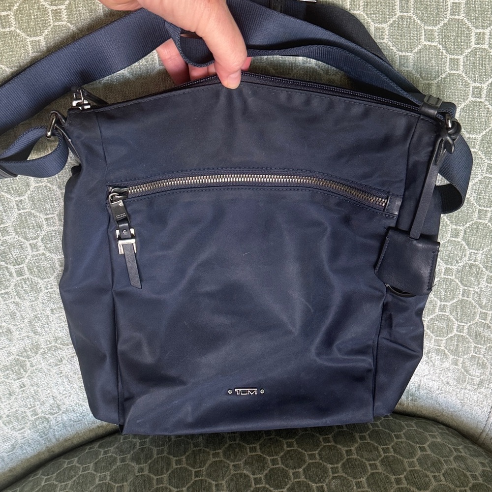 Tumi Navy Crossbody Bag VGUC